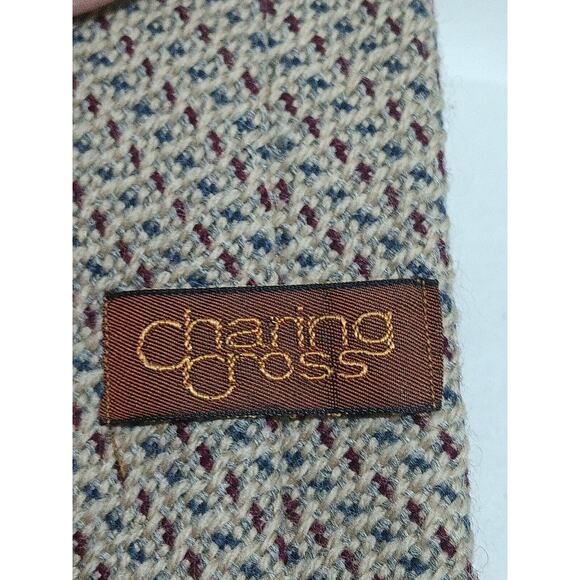 Charing Cross 100% Wool Woven Tan Print 3-in Tie - Picture 3 of 6